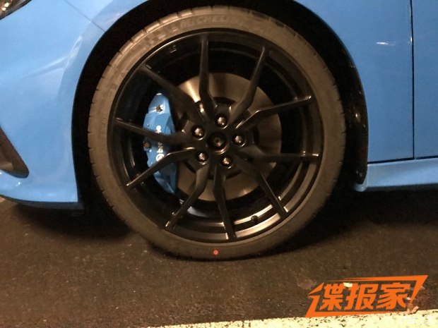 2018日內(nèi)瓦車(chē)展探館：?？怂筊S限量版