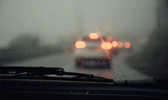 用車百科 | 雨刮器總是刮不干凈怎么破？